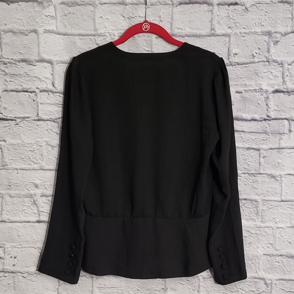 🎀Black Blouse with Side Button and Sleeve Details - Picture 5 of 15